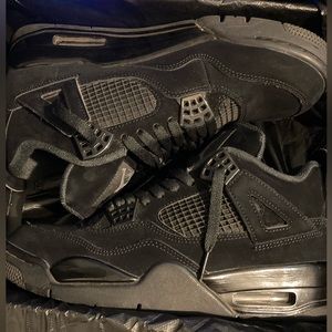 Jordan 4 black cats